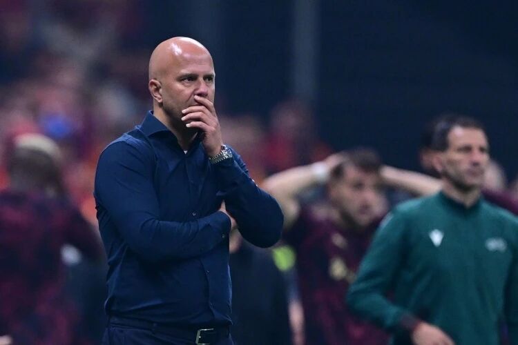 突尼斯, 荷兰锋线人, 巴萨 突尼斯, 荷兰锋线人, 巴萨