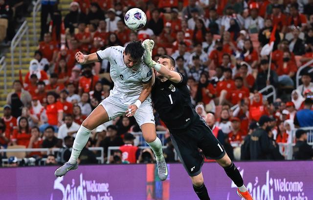 斜射洞穿球, 埃利亚诺, 皮球狠狠击 斜射洞穿球, 埃利亚诺, 皮球狠狠击